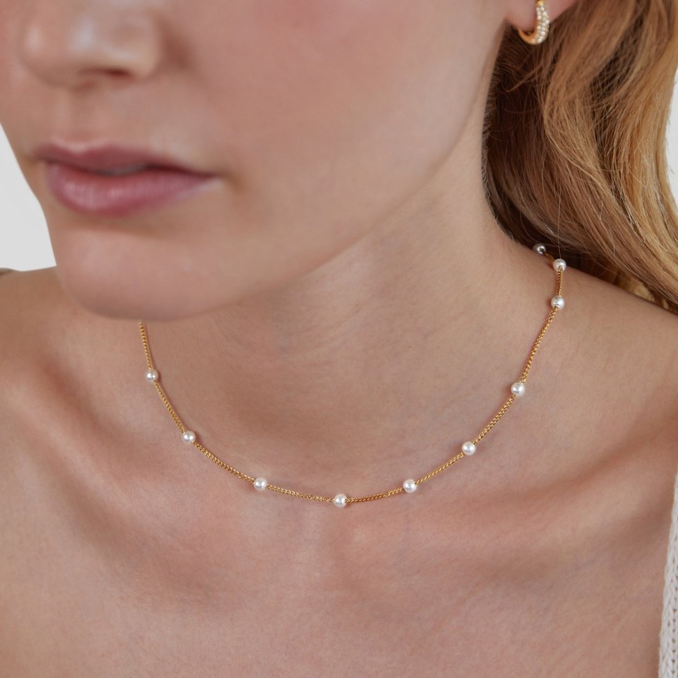 Collier à chaîne avec perles